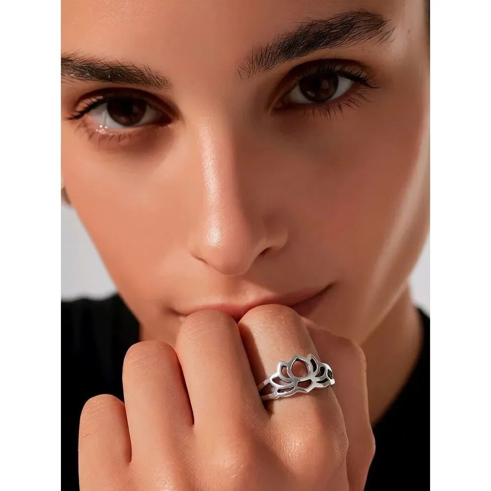 Lotus Flower Band Stackable Gypsy Boho Knuckle Pinky Ring Silver Floral Jewelry